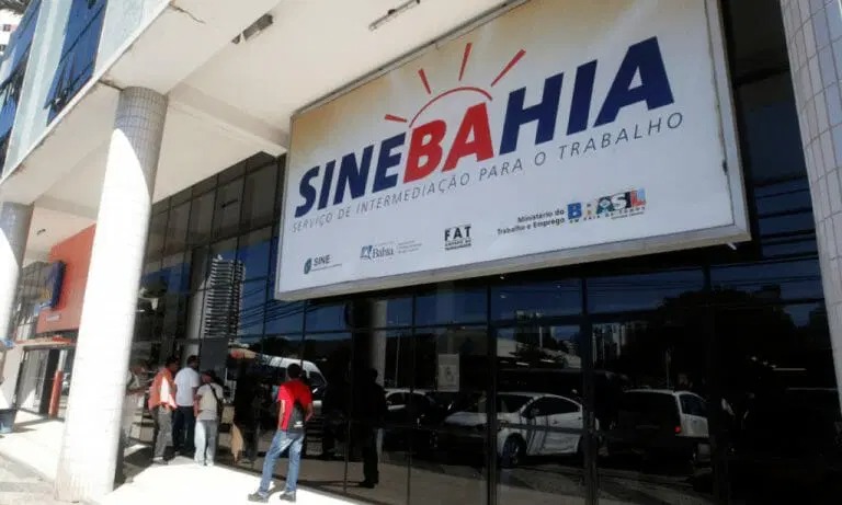 SineBahia divulga 445 vagas para o interior na terça-feira (4): Destaques para Paulo Afonso e região