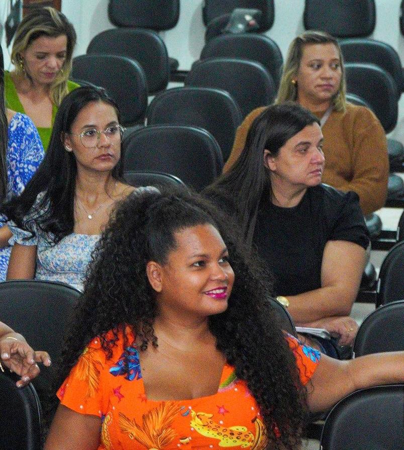  Secretaria Municipal de Educação promove encontro estratégico para fortalecer a educação em Canudos