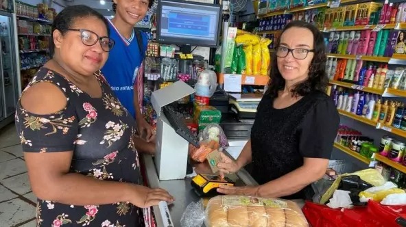 Neste mês, Programa Bolsa Presença destinará R$ 52,3 milhões a famílias vulneráveis na Bahia