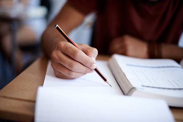 Um em cada dez estudantes brasileiros cursa ensino profissional