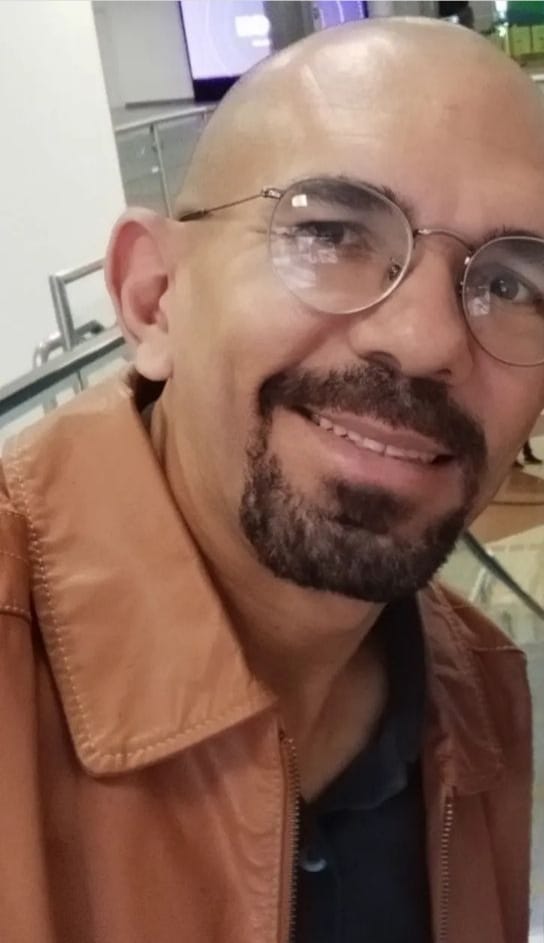 Comunicador Adenilton Silva escapa ileso de acidente na BA-381