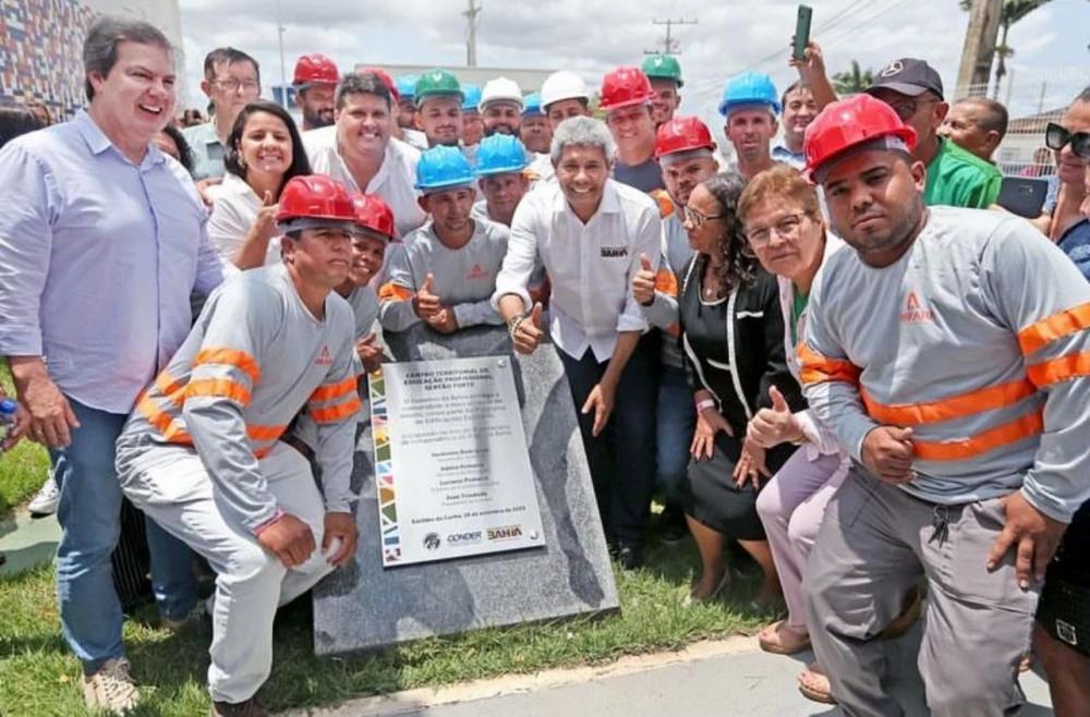 Governador inaugura complexo educacional de Euclides da Cunha