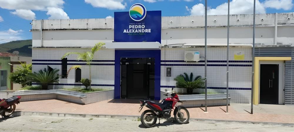 Censo define redução de vereadores em Antas, Novo Triunfo, Pedro Alexandre e Santa Brígida