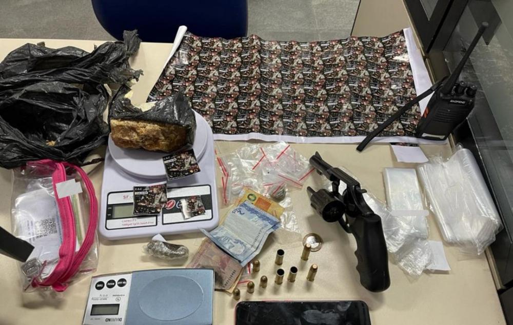 Bahia: Homem suspeito de manter a esposa em cárcere privado morre em confronto com a polícia