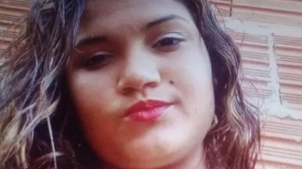 Bahia: Jovem de 17 anos é assassinada a facadas em Juazeiro durante uma discussão com o companheiro; entenda o caso
