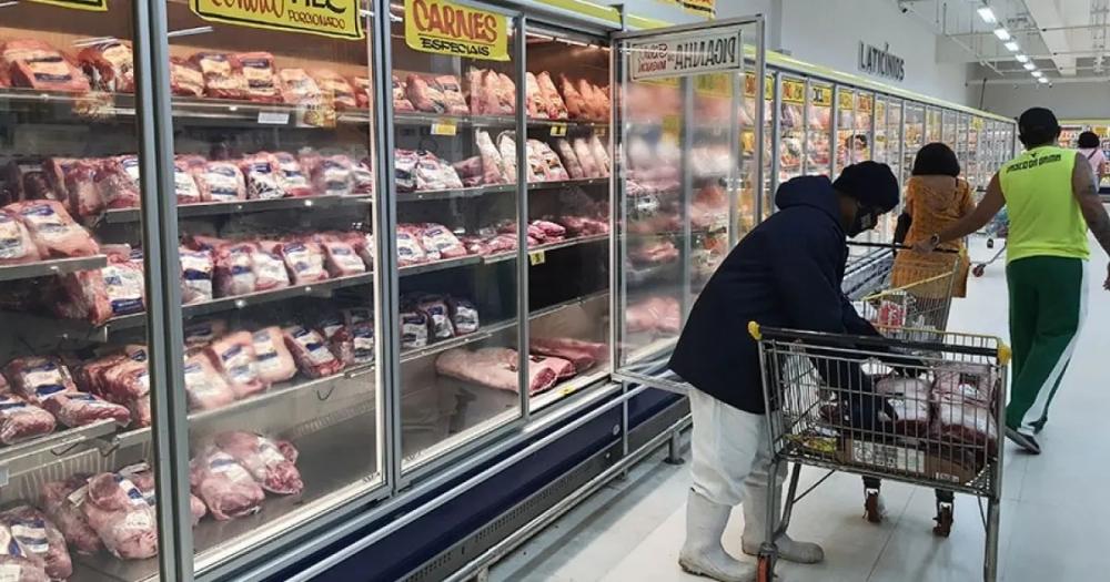 Inflação oficial desacelera em outubro em cidades bahianas e tem aumento de preços acima da média nacional