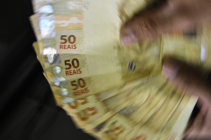 Mercado reduz previsão da inflação de 4,59% para 4,55% este ano