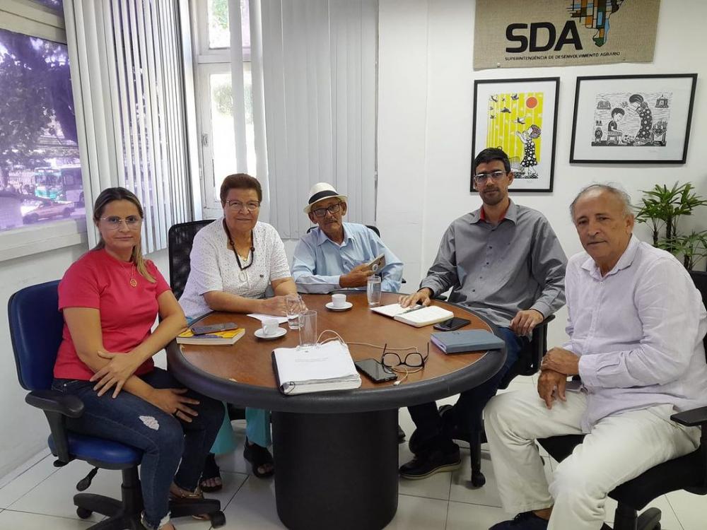 Reunião Estratégica para Canudos: Avanços na Regularização Fundiária e Parcerias para Desenvolvimento Agrário