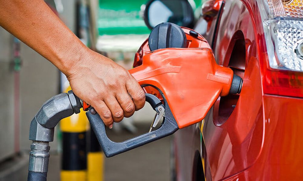 Ajuste de preços de combustíveis na Bahia: Gasolina e diesel sobem, gás de cozinha reduz