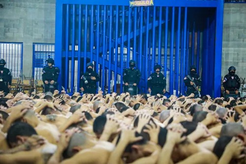Aumento de prisões fortaleceu o crime organizado, avalia pesquisador