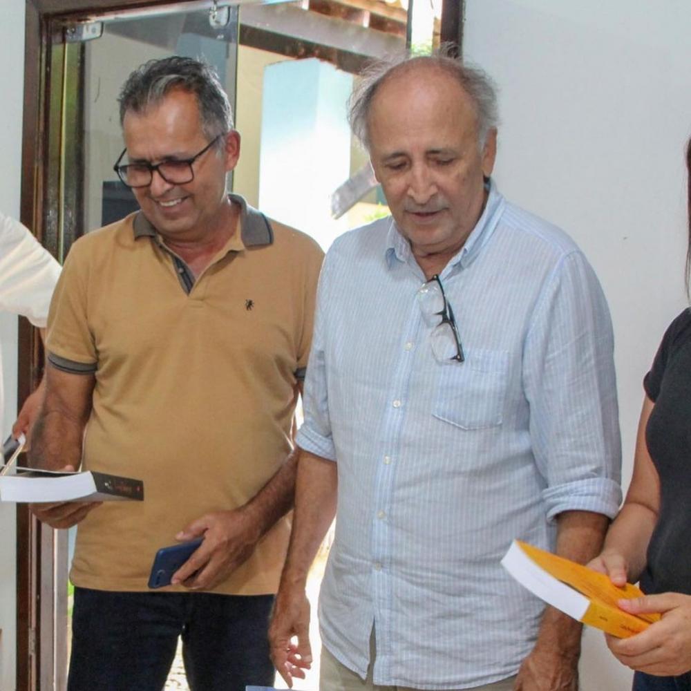 Campus Avançado de Canudos doa Kits de Livros para Escolas Municipais em Parceria com a Assembleia Legislativa da Bahia