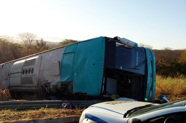 Tragédia: Acidente com ônibus deixa 10 mortos e 19 feridos de Euclides da Cunha e Quijingue