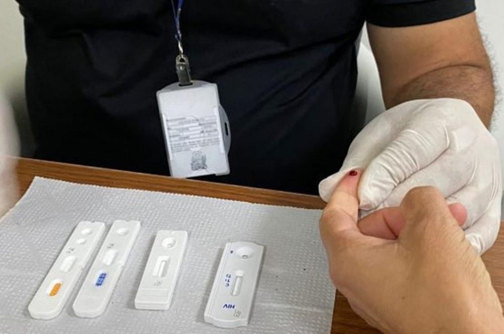 Governo da Bahia promove saúde no Carnaval com testes de ISTs e distribuição de preservativos