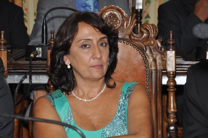 TJ-BA condena vereadora a pagar R$ 4 mil por calúnia e difamação; ela havia acusado vítima de envenenar animais