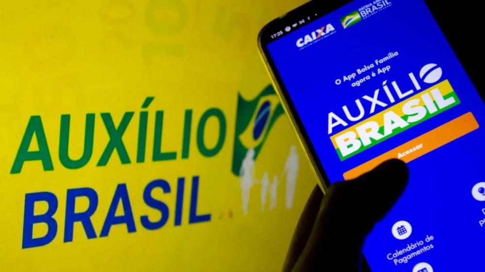 Revisão do cadastro do Bolsa Família reduz número de famílias unipessoais beneficiadas