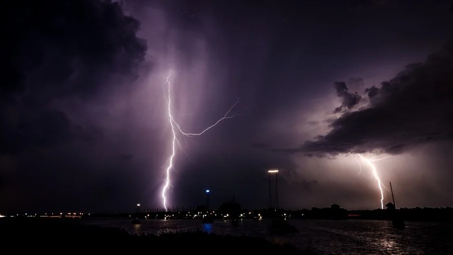 Frente fria vai provocar muita chuva nos próximos dias; Inmet diz onde