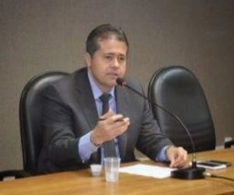 Deputado quer proibir venda de bebidas alcoólicas e cigarros para gestantes na Bahia