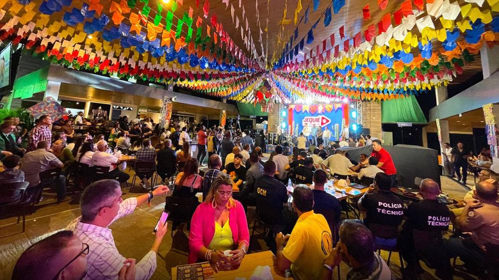 Divulgadas as 15 atrações principais do São João de Jequié 2024