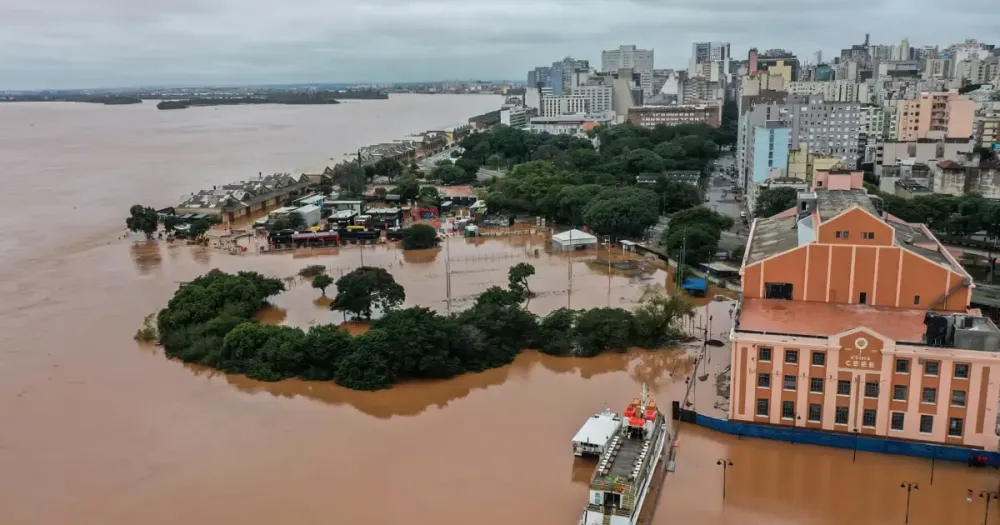 Guaíba chega a 4,96 metros e atinge o maior nível de sua história
