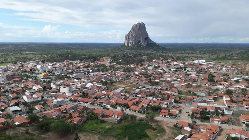 Prefeito baiano é multado por falhas na oferta de alimentação escolar