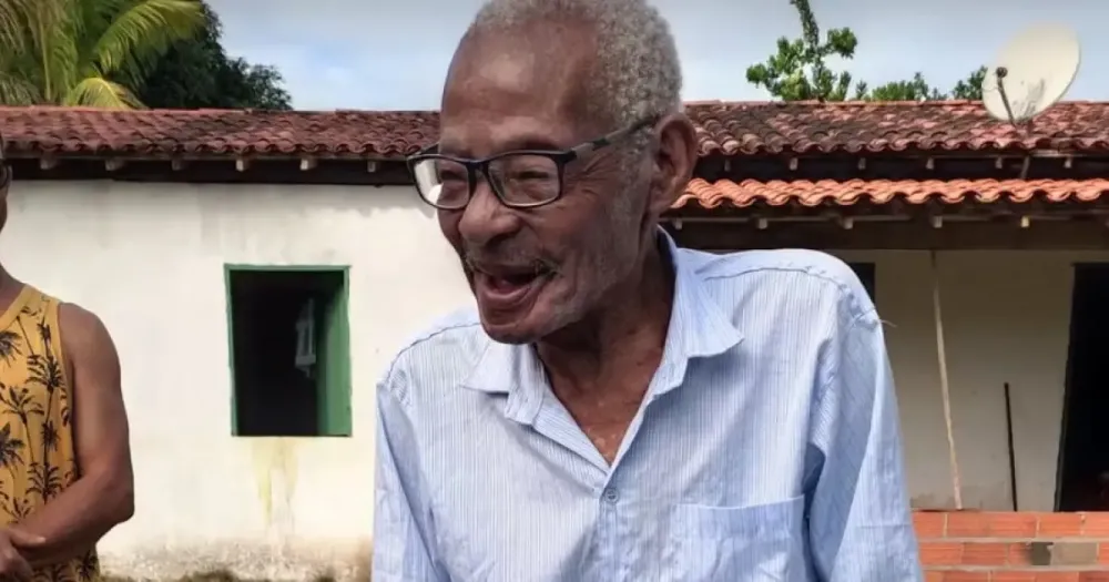 Morador de cidade baiana completa 116 anos; idoso não faz mais atividades porque família não deixa, diz filha