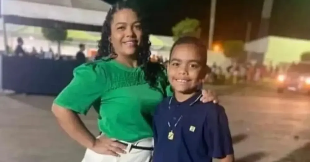 Mãe e filho morrem após acidente na BA-210