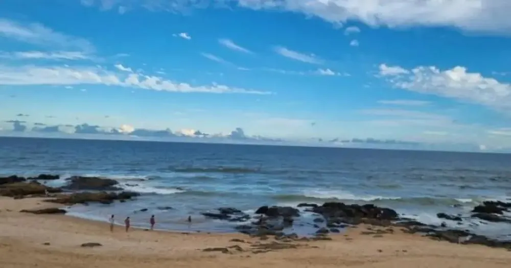 Salvador tem 25 praias impróprias para banho neste final de semana; confira lista