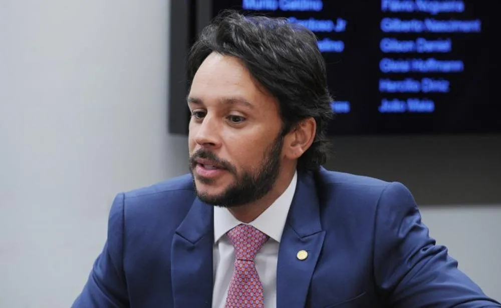 Deputado Mário Negromonte Júnior pauta e aprova piso nacional dos fisioterapeutas e terapeutas ocupacionais