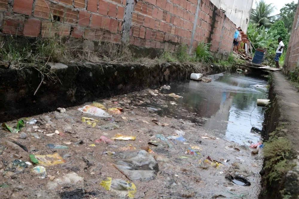 TCE aponta atrasos do governo baiano na universalização de água e esgoto