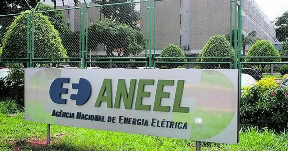 Aneel anuncia que a conta de luz terá bandeira vermelha 1 no mês de setembro