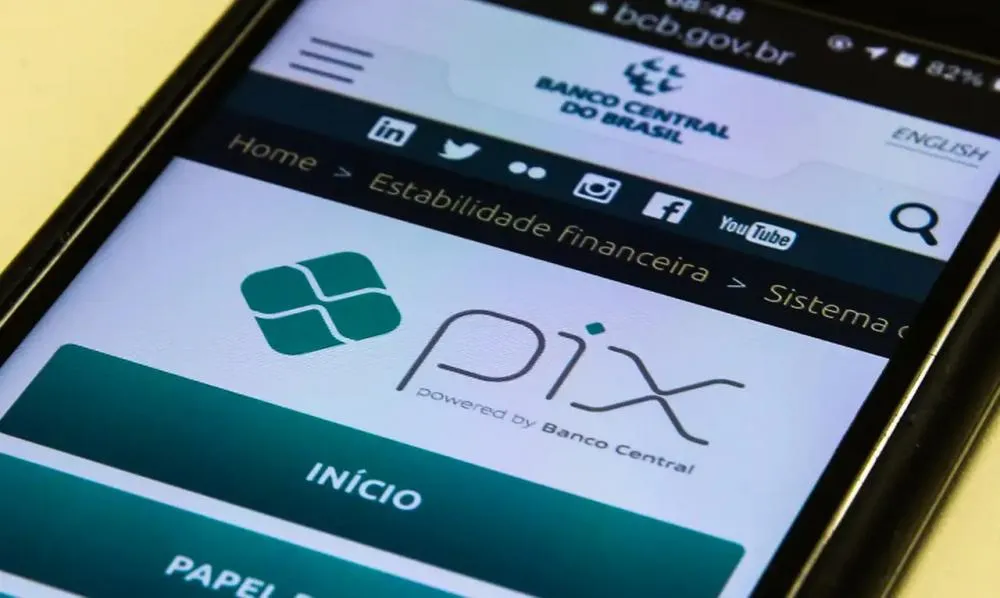 PIX enfrenta instabilidade e afeta transações em bancos