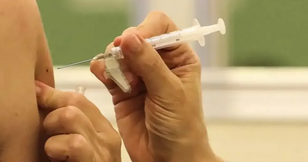 Vacina brasileira para câncer de próstata é aprovada pela FDA para ensaios clínicos