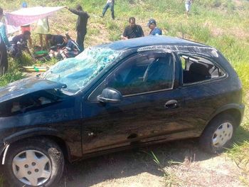 Quatro pessoas da mesma família ficam feridas após acidente na Bahia