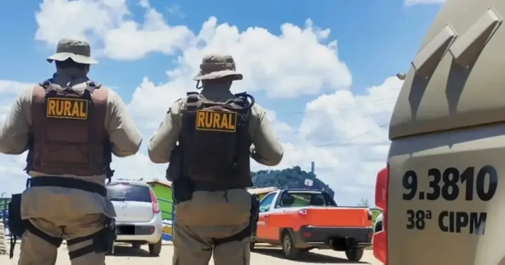 Armadilha com pregos fura pneus de viatura durante operação contra desmatamento ilegal no interior da Bahia