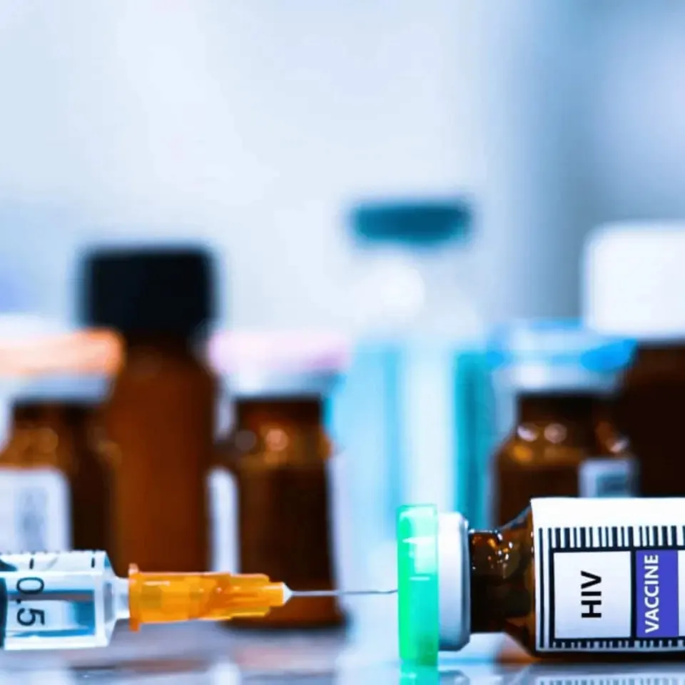 Lenacapavir: nova injeção semestral promete revolucionar prevenção do HIV