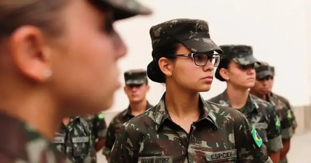 Mulheres poderão se alistar nas Forças Armadas a partir de janeiro