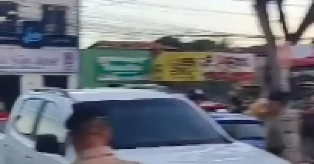 Mulher morre após ser atropelada no centro de cidade turística baiana