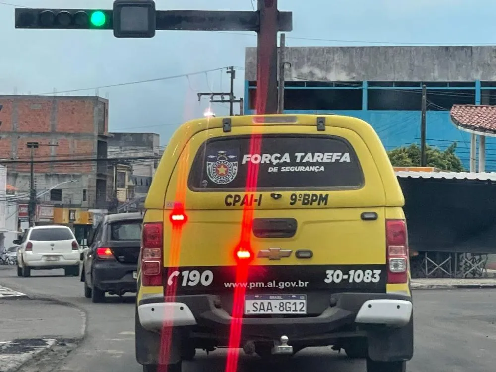 Mãe é presa em Delmiro Gouveia após espancar bebê por quebrar frasco de perfume