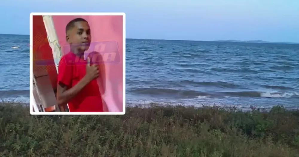 Adolescente de 13 anos desaparece em praia da Bahia após tentar buscar bola que caiu no mar