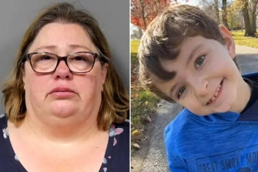 Menino morre asfixiado após mãe de 156 kg deitar sobre ele como castigo