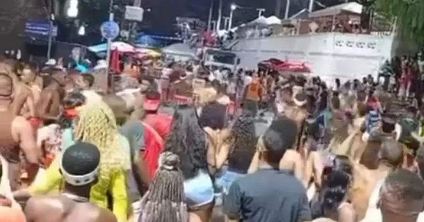 Sargento aposentado é preso por disparo de arma durante festa em Campo GrandeSargento aposentado é preso por disparo de arma durante festa em Campo Grande