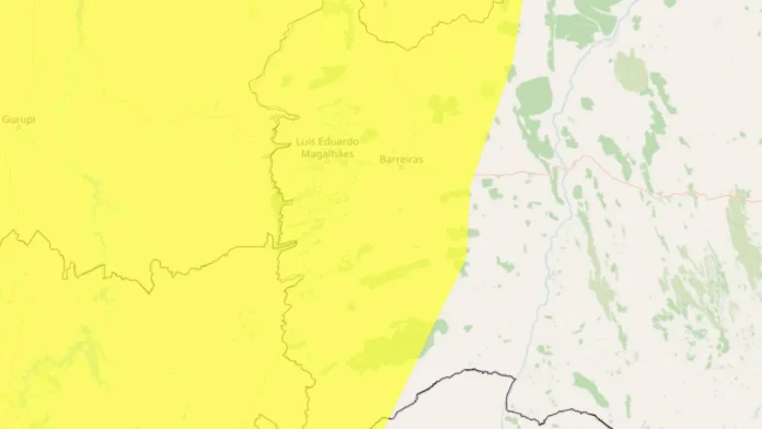 Áreas da Bahia continuam sob alerta do Inmet para chuvas nesta segunda