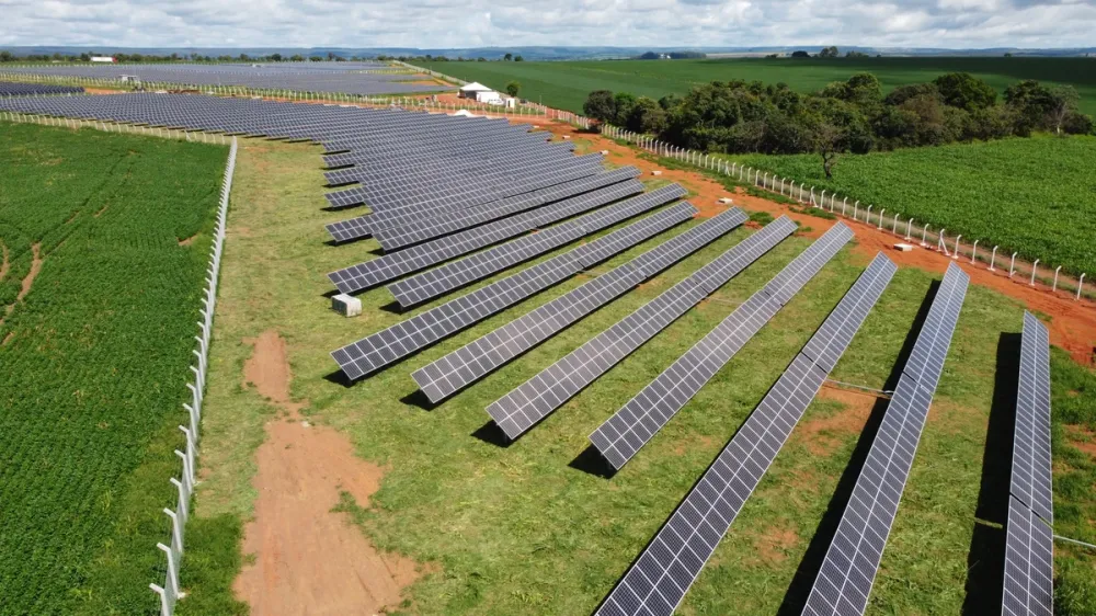EMPRESA DE ENERGIA SOLAR CHEGA À BAHIA COM PROPOSTA QUE PODE GERAR R$ 500 MIL DE ECONOMIA NA CONTA DE LUZ