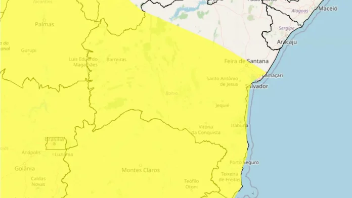 Alerta de chuvas abrange 325 municípios da Bahia entre sábado e domingo