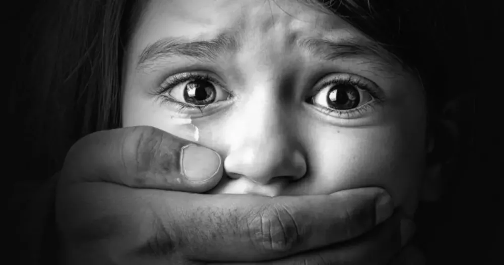 A cada hora, o país registra sete estupros de crianças e adolescentes, afirma dados do Ministério dos Direitos Humanos