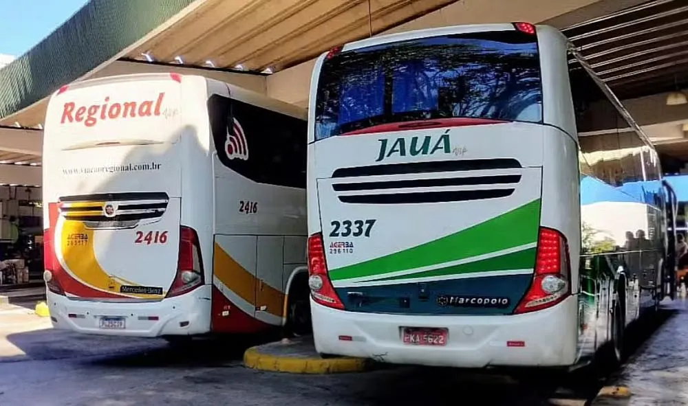 Empresas de ônibus que rodam em mais de 100 cidades baianas anunciam fechamento