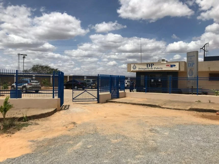 Empresário é preso acusado de estuprar a própria filha em Ribeira do Pombal