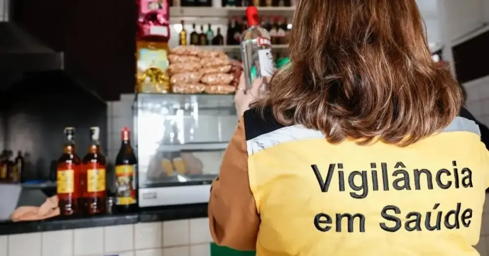 Brasil investiga 209 casos suspeitos de intoxicação por metanol; 16 já foram confirmados