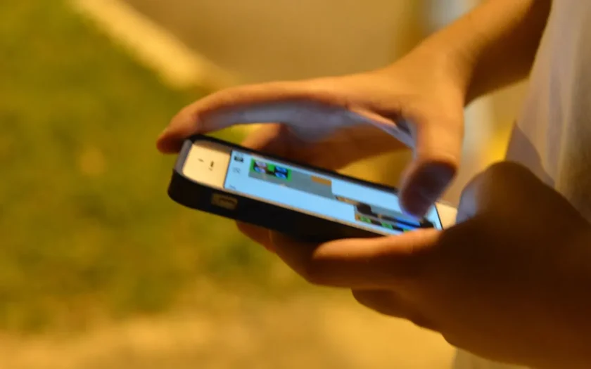 Rolagem infinita nas redes sociais poderá ser proibida para o público infantil