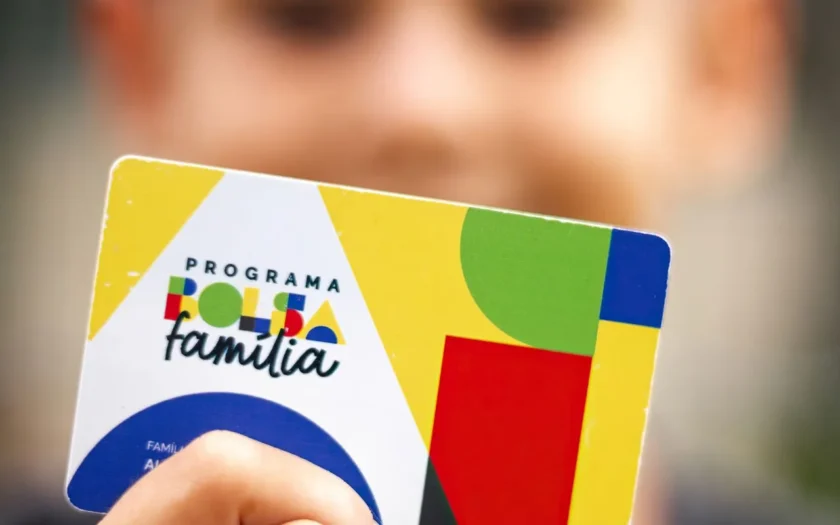 Caixa paga Bolsa Família a beneficiários com NIS final 7